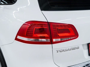 Внедорожник Volkswagen Touareg 2012 года, 2120000 рублей, Красноярск