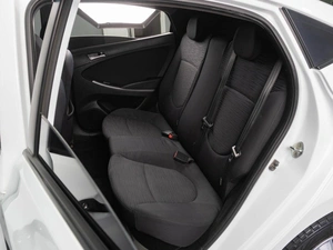 Седан Hyundai Solaris 2015 года, 1045000 рублей, Тюмень