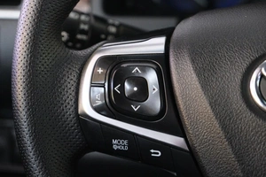 Седан Toyota Camry 2016 года, 1729000 рублей, Омск