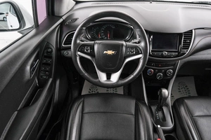 Внедорожник Chevrolet Trax 2020 года, 1599000 рублей, Красноярск