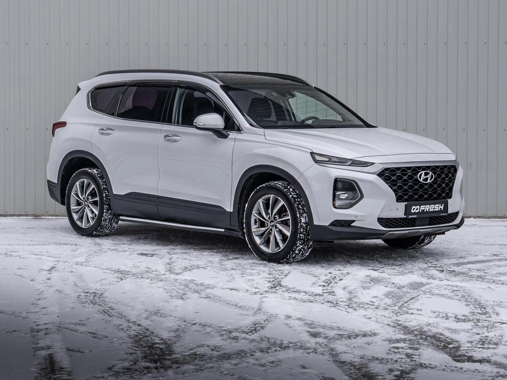 Внедорожник Hyundai Santa Fe 2018 года, 2720000 рублей, Краснодар