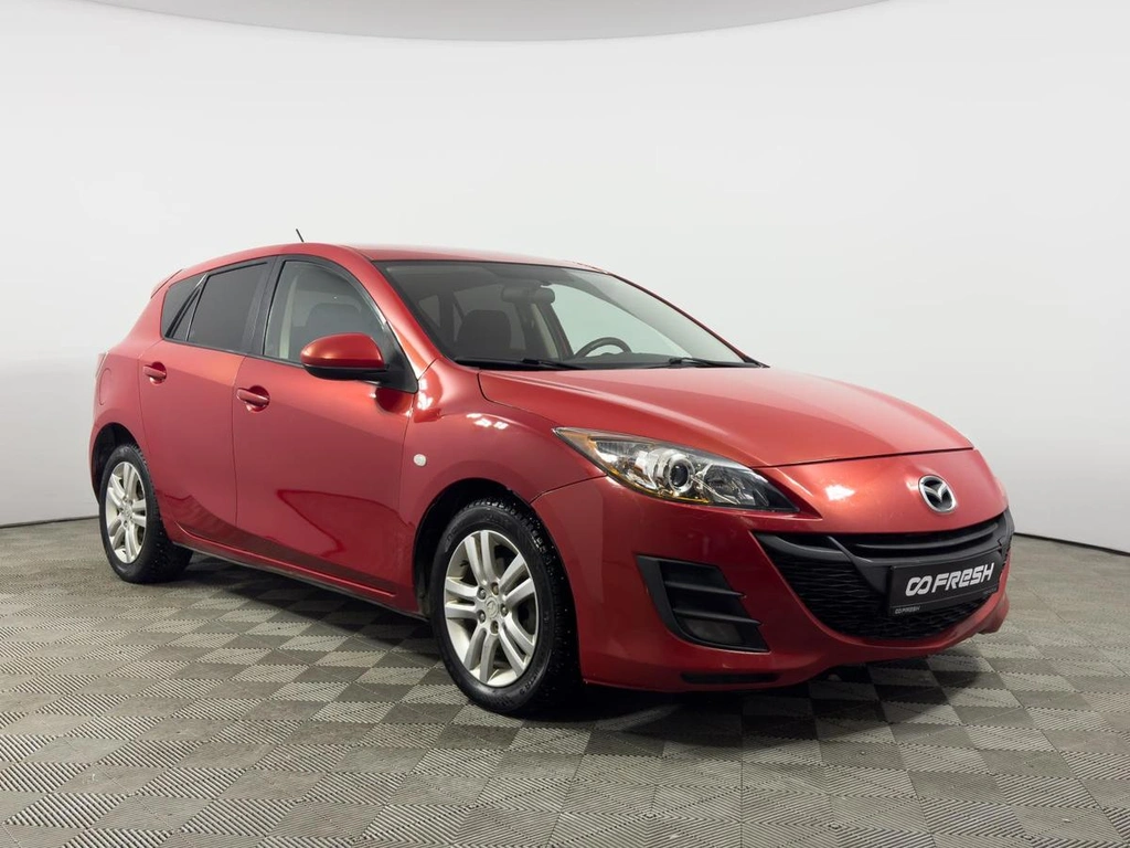 Хетчбэк Mazda 3 2009 года, 716100 рублей, Казань