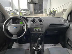 Хетчбэк Ford Fiesta 2008 года, 447000 рублей, Солонцы