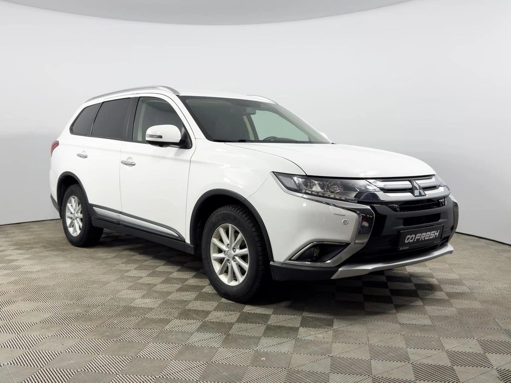 Внедорожник Mitsubishi Outlander 2018 года, 2089900 рублей, Казань