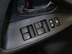 Внедорожник Toyota RAV4 2010 года, 1229050 рублей, Москва