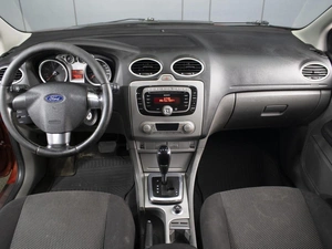 Хетчбэк Ford Focus 2009 года, 680000 рублей, Омск