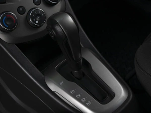 Седан Chevrolet Aveo 2012 года, 790000 рублей, Омск