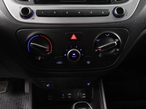 Седан Hyundai Solaris 2018 года, 1249000 рублей, Минеральные Воды