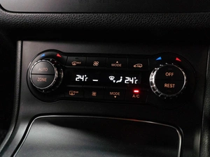 Хетчбэк Mercedes-benz B-класс 2017 года, 1649000 рублей, Тюмень