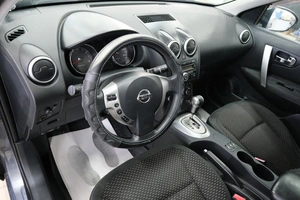 Внедорожник Nissan Qashqai 2008 года, 1079000 рублей, Омск