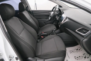 Седан Hyundai Solaris 2018 года, 1259000 рублей, Красноярск