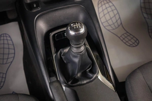 Седан Toyota Corolla 2019 года, 1819000 рублей, Тюмень