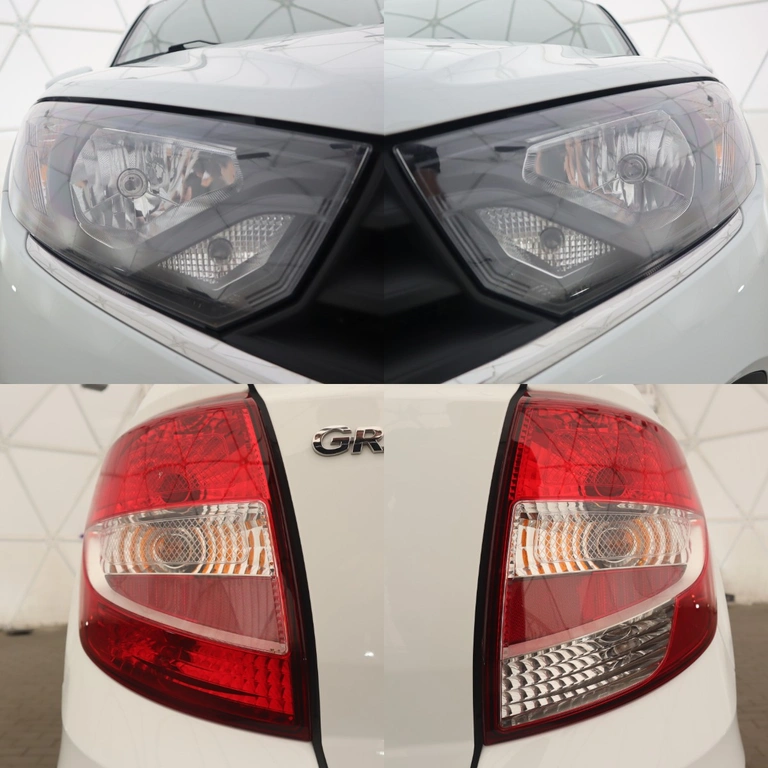 Фото