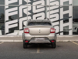 Седан Renault Logan Stepway 2020 года, 1070000 рублей, Краснодар