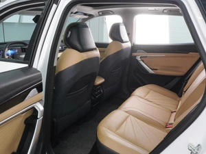 Внедорожник Geely Atlas 2023 года, 2540000 рублей, Воронеж