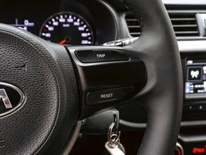 Хетчбэк Kia Rio X-Line 2018 года, 980000 рублей, Краснодар