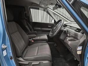 Минивэн Honda Freed 2017 года, 1325000 рублей, Красноярск