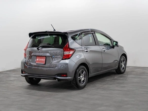 Хетчбэк Nissan Note 2017 года, 1200000 рублей, Красноярск