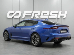 Лифтбек Kia Stinger 2018 года, 2354000 рублей, Воронеж