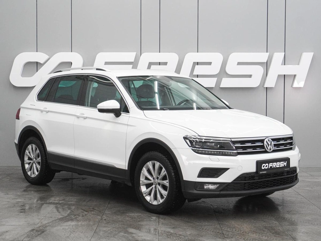 Внедорожник Volkswagen Tiguan 2017 года, 2054000 рублей, Воронеж