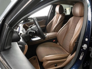 Седан Mercedes-benz E-класс 2016 года, 2427030 рублей, Тюмень