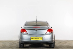 Седан Opel Insignia 2009 года, 639000 рублей, Тюмень