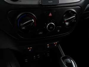 Седан Hyundai Solaris 2017 года, 1177077 рублей, Москва