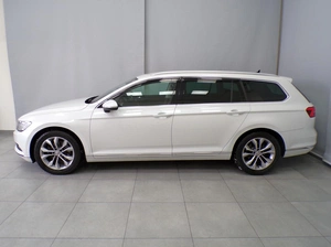Седан Volkswagen Passat 2015 года, 1699500 рублей, Красноярск