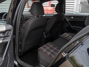 Хетчбэк Volkswagen Golf GTI 2014 года, 1900000 рублей, Краснодар