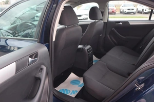 Седан Volkswagen Jetta 2012 года, 1280000 рублей, Мирное