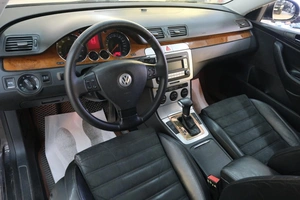 Седан Volkswagen Passat 2008 года, 779000 рублей, Омск