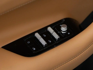 Внедорожник Geely Atlas 2025 года, 3289046 рублей, Москва