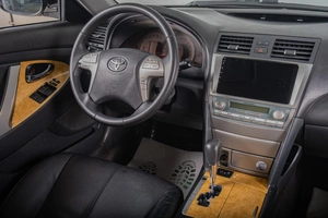 Седан Toyota Camry 2006 года, 799000 рублей, Томск