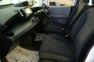 Минивэн Honda Freed 2010 года, 1039000 рублей, Омск