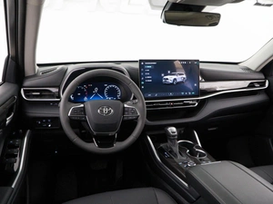 Внедорожник Toyota Highlander 2026 года, 5494434 рублей, Москва