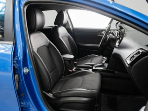 Хетчбэк Kia Ceed 2019 года, 1609000 рублей, Тюмень