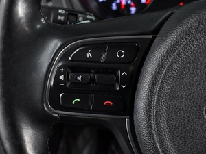 Седан Kia Optima 2018 года, 1756070 рублей, Воронеж