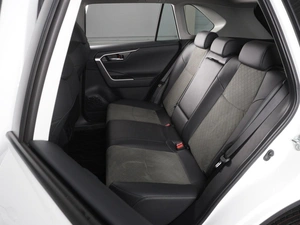 Внедорожник Toyota RAV4 2024 года, 4099000 рублей, Красный Пахарь