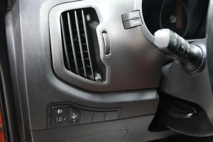 Внедорожник Kia Sportage 2013 года, 1559000 рублей, Омск