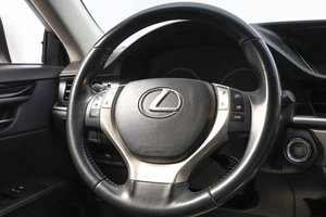 Седан Lexus ES 2013 года, 2400000 рублей, Новосибирск