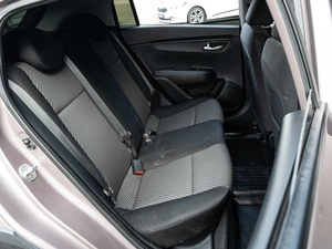 Хетчбэк Kia Rio X-Line 2018 года, 1690000 рублей, Краснодар