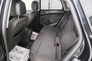 Хетчбэк Opel Astra 2013 года, 849000 рублей, Красноярск