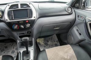 Внедорожник Toyota RAV4 2002 года, 839000 рублей, Барнаул