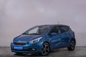 Хетчбэк Kia Ceed 2013 года, 869000 рублей, Томск