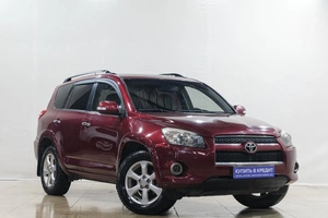 Внедорожник Toyota RAV4 2010 года, 1599000 рублей, Новокузнецк