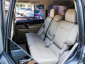 Внедорожник Mitsubishi Pajero 2017 года, 2640000 рублей, Большой Сочи