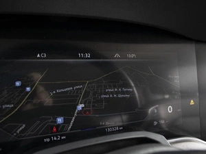 Внедорожник Volkswagen Touareg 2019 года, 5100000 рублей, Омск