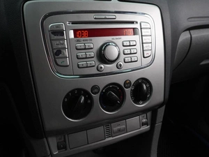 Хетчбэк Ford Focus 2008 года, 549000 рублей, Воронеж