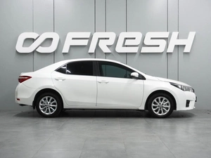 Седан Toyota Corolla 2014 года, 1099000 рублей, Воронеж