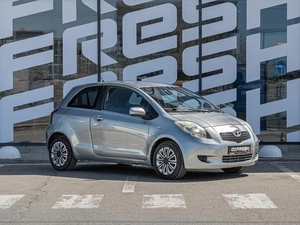 Хетчбэк Toyota Yaris 2007 года, 650000 рублей, Краснодар